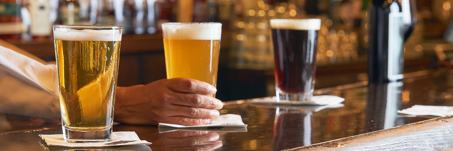 Happy Hour at 1933 Lounge